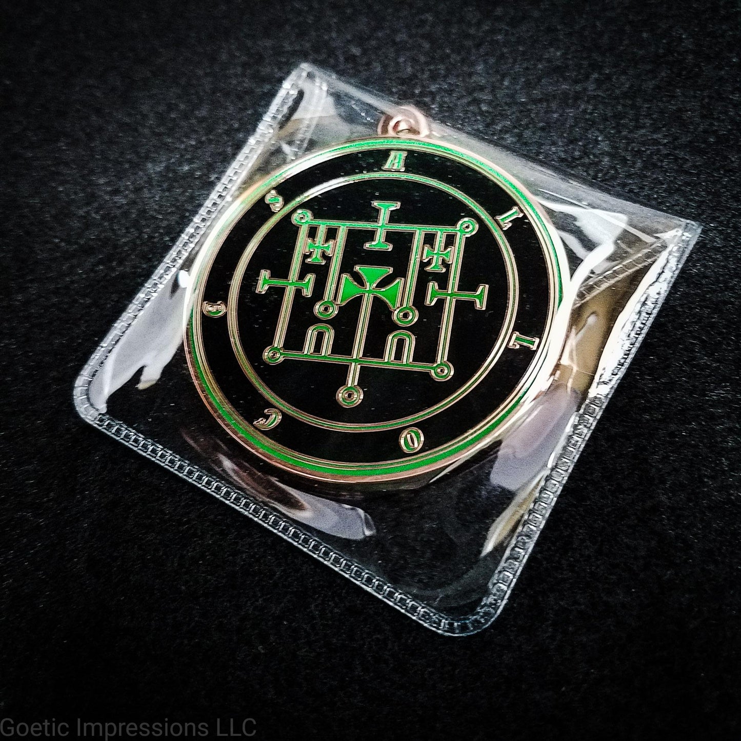 Adept Alloces sigil medallion.