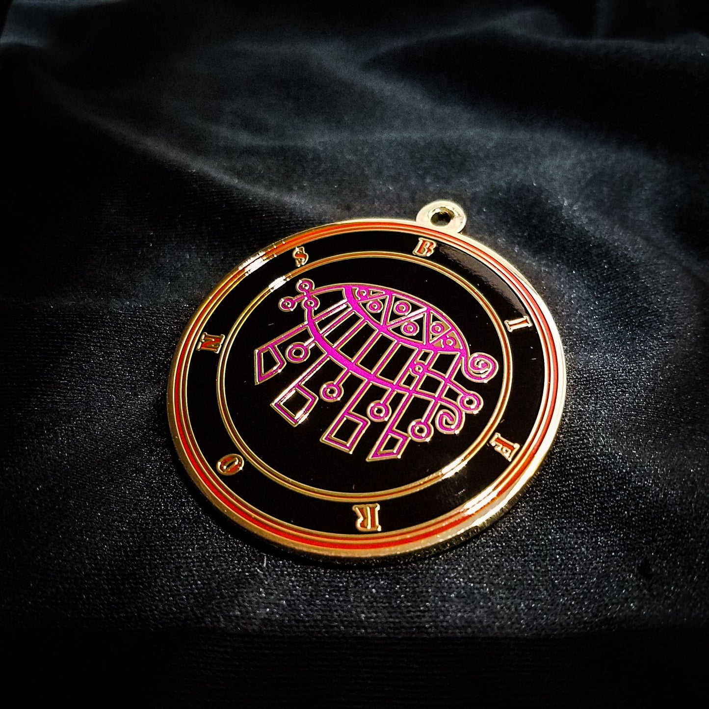 Bifrons sigil medallion