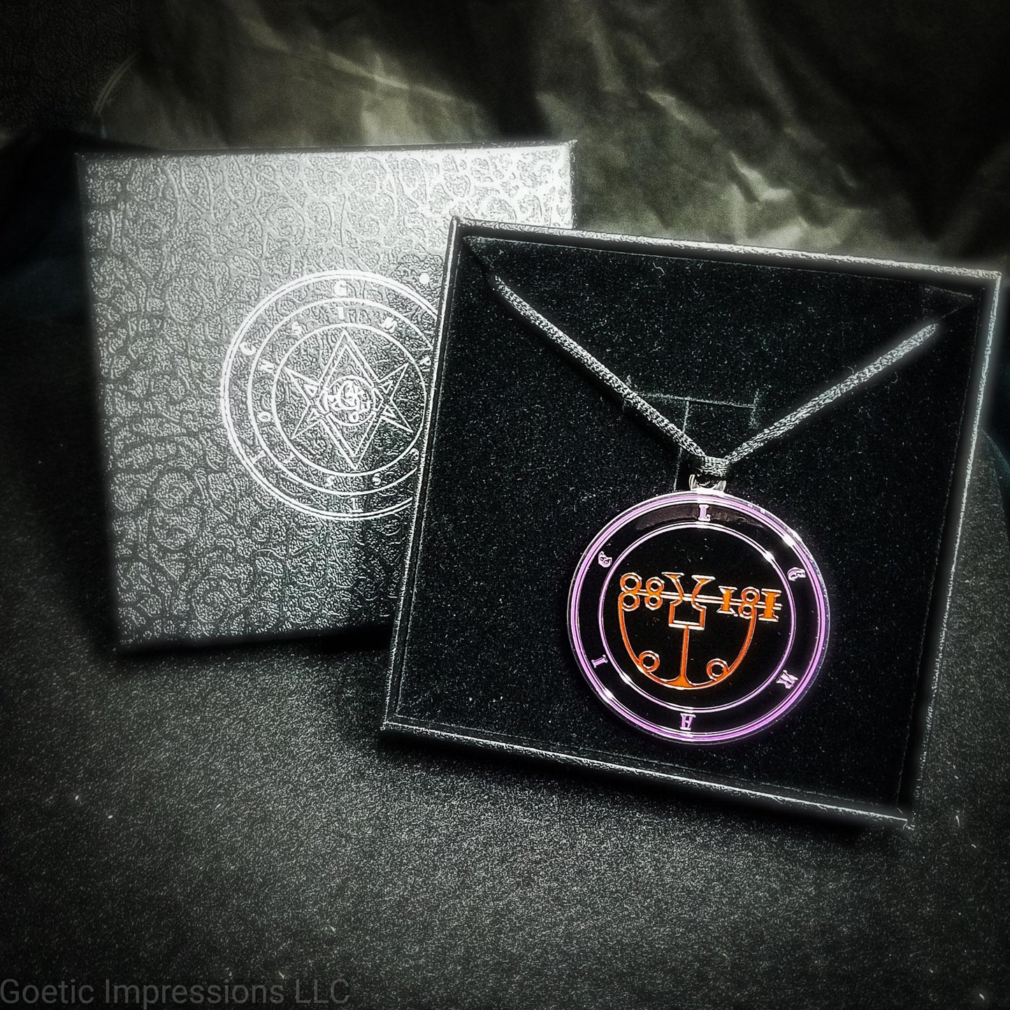 Magus Leraje sigil medallion..