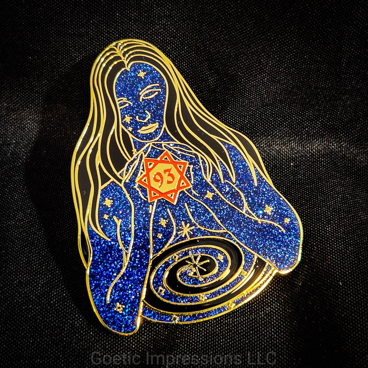 Nuit Enamel Pin