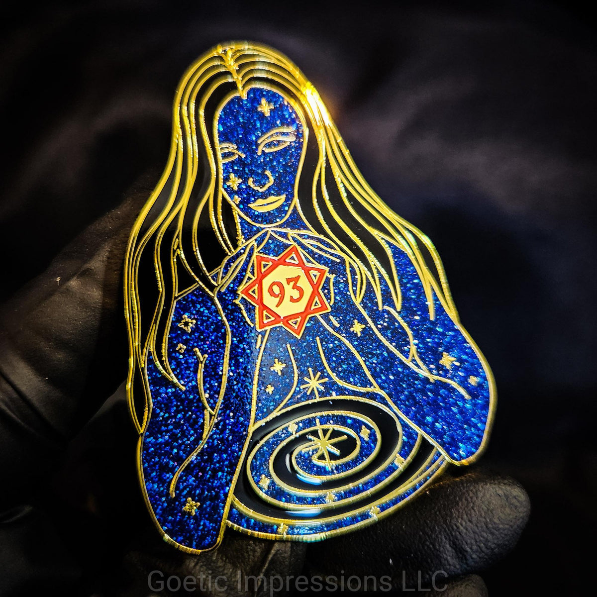 Nuit Enamel Pin