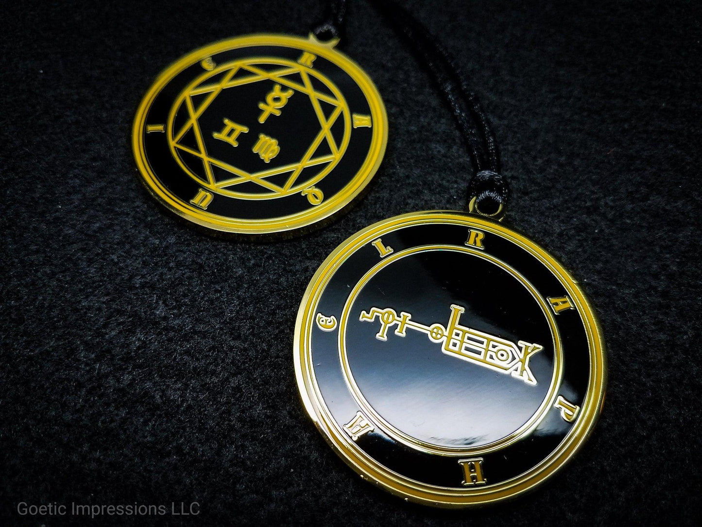 Heptameron Inspired Archangel Pendant featuring the seal and sigils of Archangel Raphael. Featuring on the reverse side of the talsiman, the Heaven Raquie and astrological symbols of Mercury, Gemini and Virgo based on Cornelius Agrippa