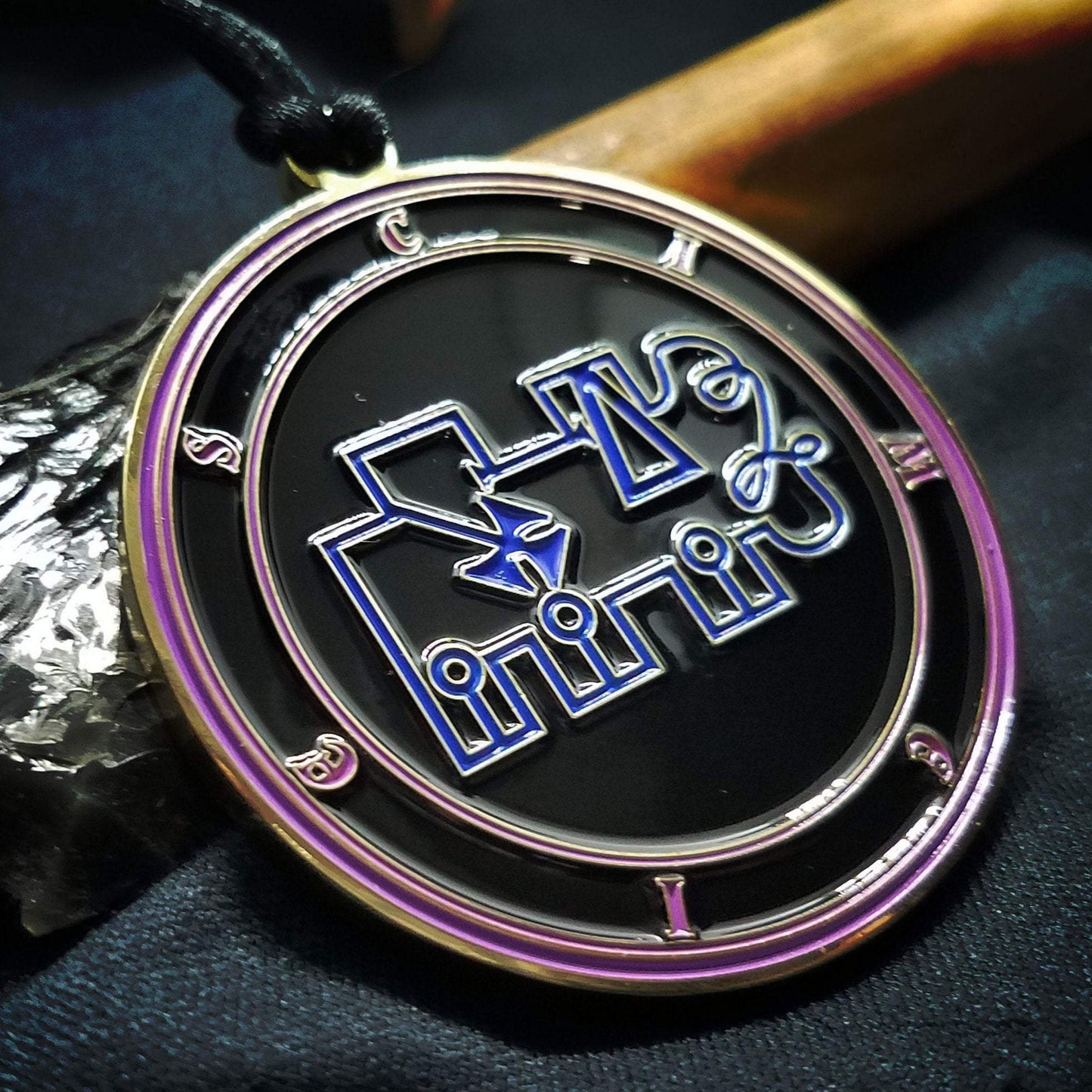 Cimeies sigil necklace