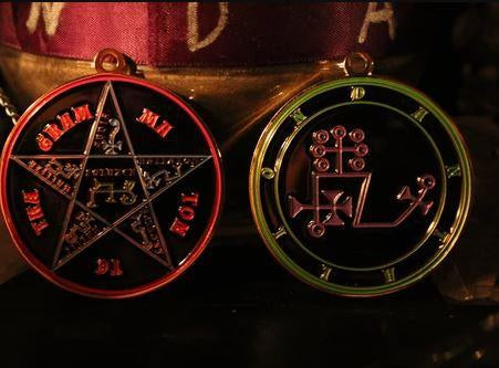 Two sides of a ritual medallion featuring the Pentacle of Solomon and the Seal of Dantalion on each side