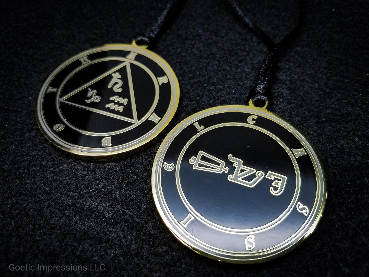 Heptameron Inspired Archangel Pendant featuring the seal and sigils of Archangel Cassiel.  Featuring on the reverse side of the talsiman, the Heaven Araboth and astrological symbols of Saturn, Capricorn and Aquarius based on Cornelius Agrippa