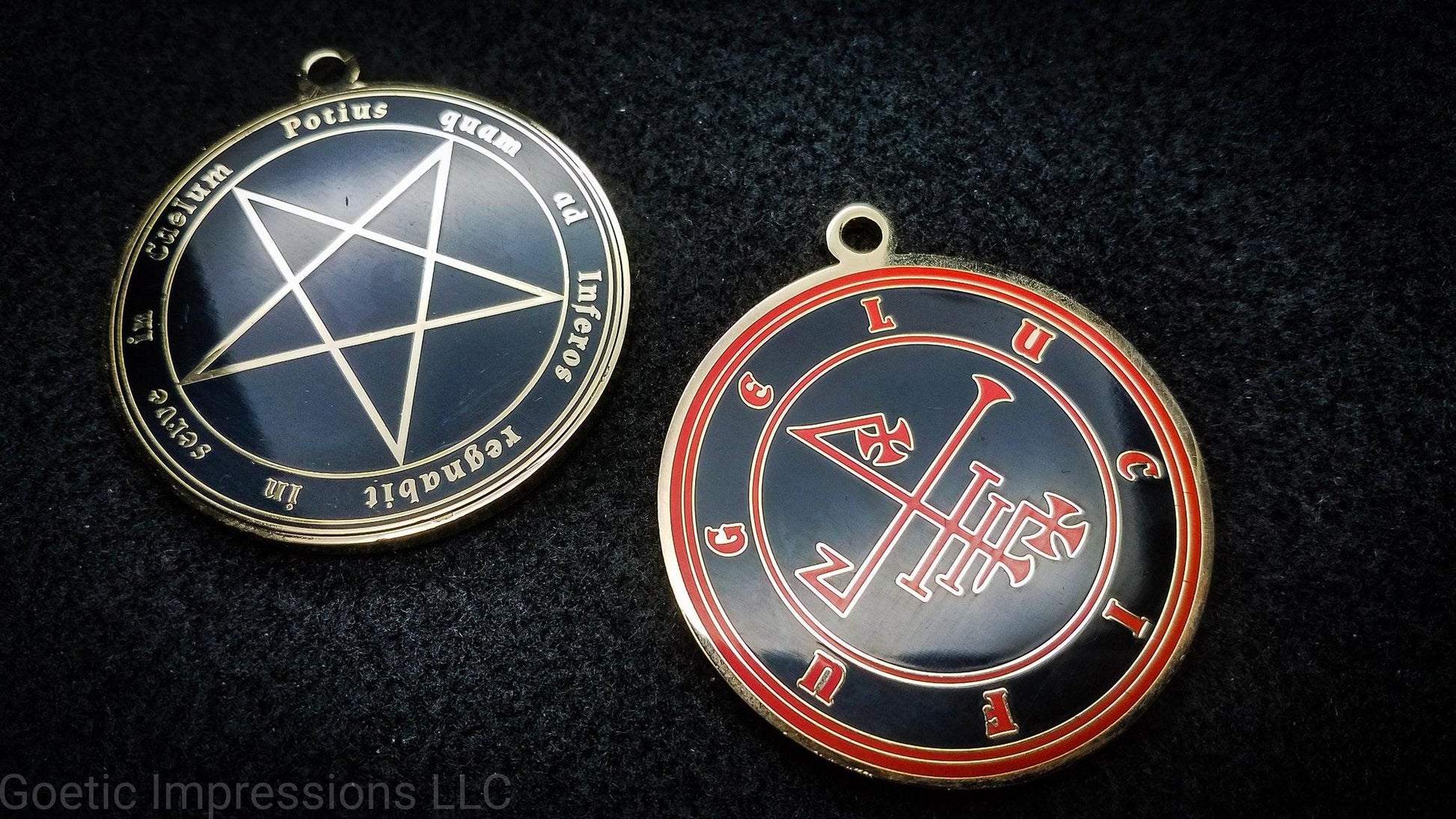 Lucifuge sigil ritual medallion with pentagram on reverse side. The reverse side of each Sigil medallion features the Latin phrase 'Potius quam ad Inferos regnabit in serve in Caelum' meaning, 'Better to rule in Hell than to serve in Heaven'.