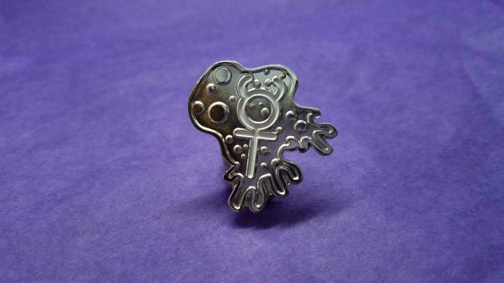 Alchemical symbol mercury pin
