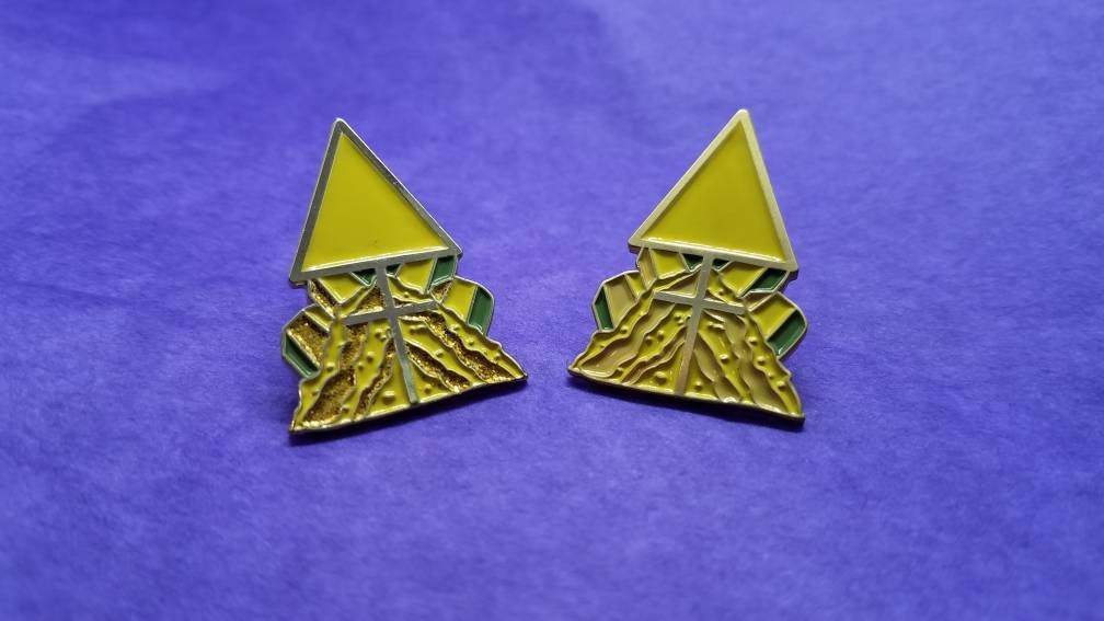 Alchemy symbol sulfur pins